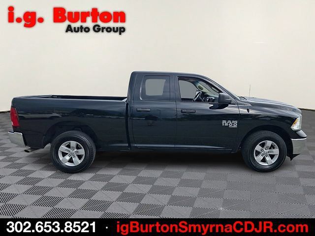 Used 2024 RAM 1500 Classic SLT AWD/4WD image 7