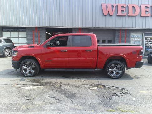 Used 2022 RAM 1500 Big Horn w/ Built-to-serve Edition image 3