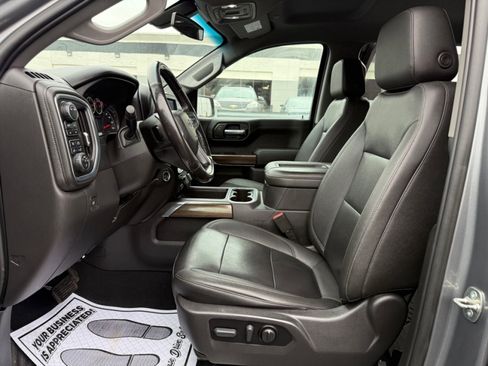 Used 2022 Chevrolet Silverado 1500 LT Trail Boss w/ LT Trail Boss Premium Package image 38