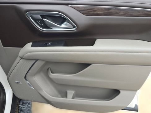 Used 2022 Chevrolet Tahoe Z71 w/ Luxury Package image 30