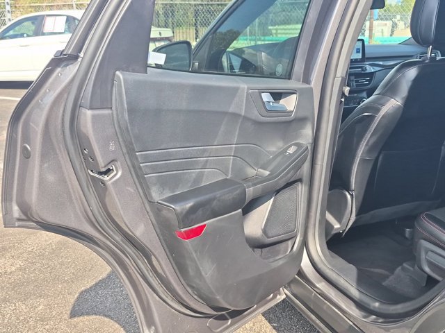 Used 2025 Ford Escape ST-Line AWD/4WD image 23