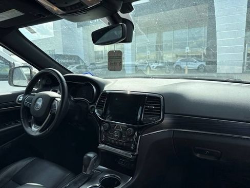 Used 2022 Jeep Grand Cherokee Limited AWD/4WD image 10