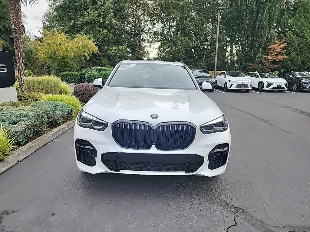 Used 2023 BMW X5 xDrive45e w/ M Sport Package AWD/4WD image 7