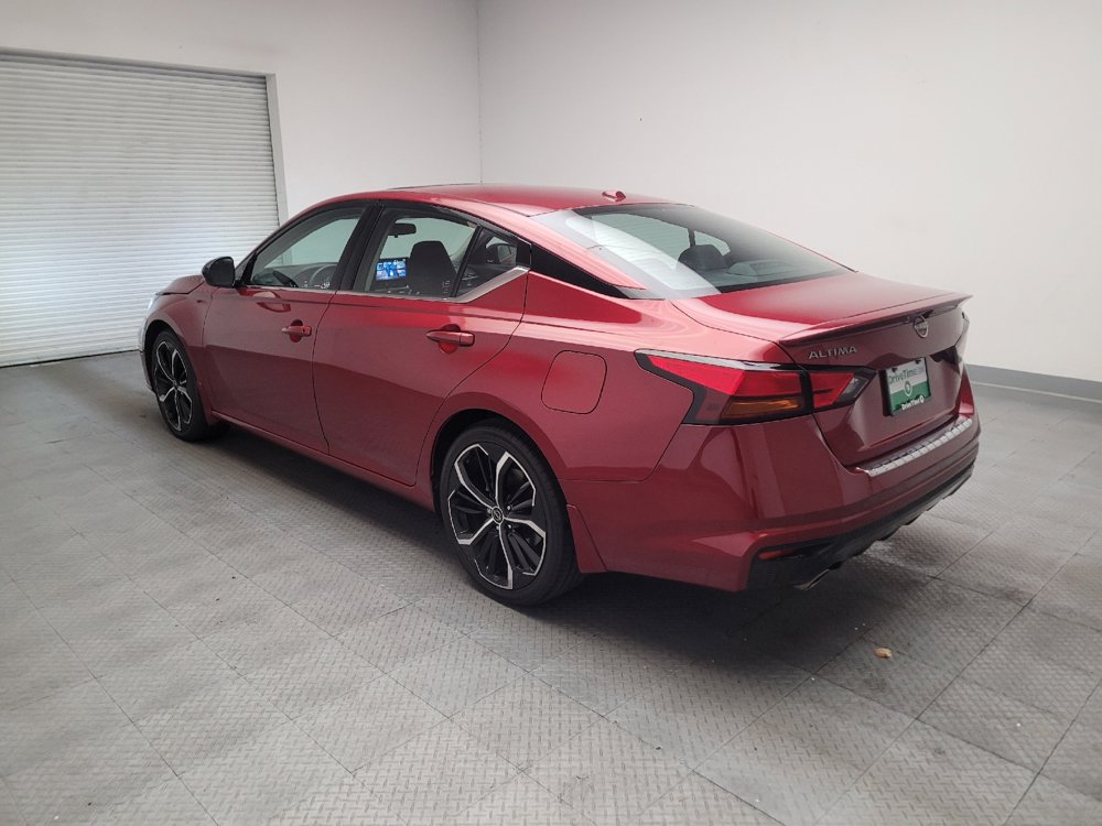 Used 2023 Nissan Altima 2.5 SR w/ SR Premium Package FWD image 5
