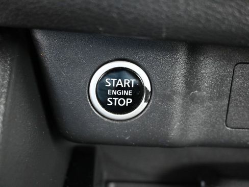 Used 2023 Nissan Rogue SV FWD image 24
