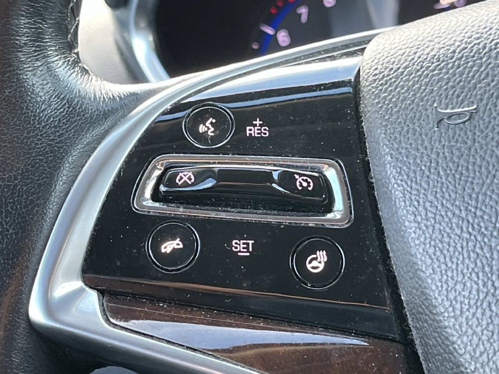 Used 2016 Cadillac SRX Luxury FWD image 37