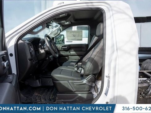 New 2025 Chevrolet Silverado 3500 W/T image 4