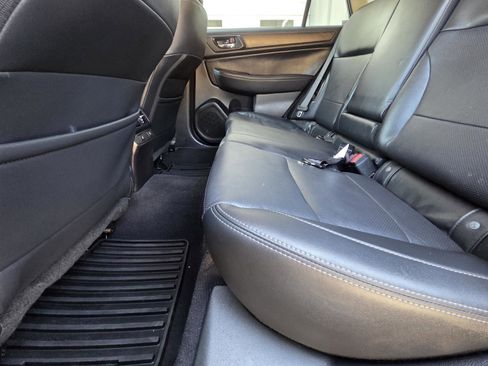 Used 2016 Subaru Outback 2.5i Limited image 22