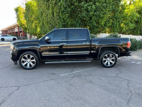 Used 2017 GMC Sierra 1500 Denali image 5