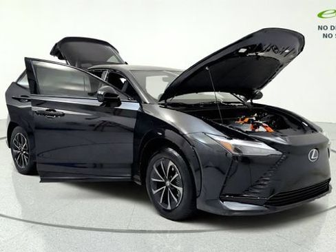 Used 2026 Lexus RZ 350e 2WD w/ Convenience Package image 11