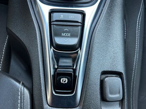 Used 2023 Chevrolet Camaro LT w/ Technology Package image 27