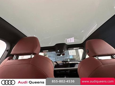 Used 2025 Audi S6 e-tron Prestige image 16