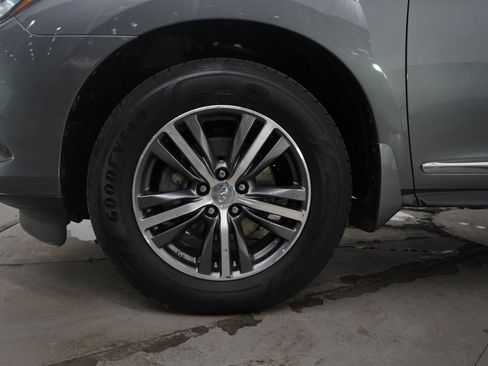 Used 2019 INFINITI QX60 Luxe w/ Essential Package image 26