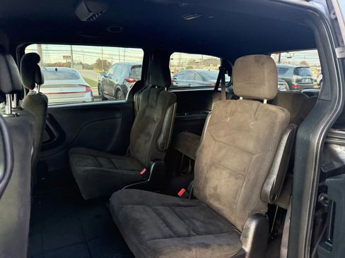 Used 2015 Dodge Grand Caravan SE w/ Quick Order Package 29E SE image 22