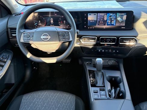 New 2026 Nissan Sentra SV FWD image 10