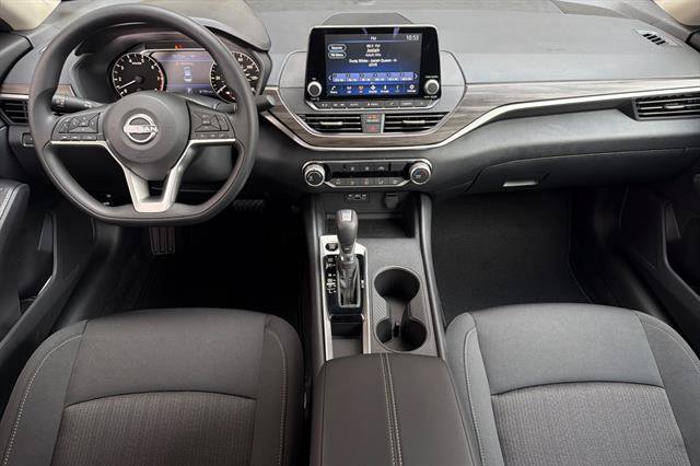 New 2026 Nissan Altima 2.5 SV FWD image 14
