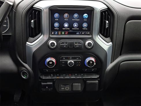 Used 2021 GMC Sierra 1500 SLT image 32