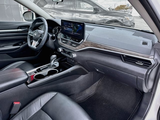 Used 2023 Nissan Altima 2.5 SL AWD/4WD image 26