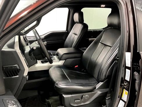 Used 2018 Ford F150 Lariat w/ Equipment Group 502A Luxury image 22