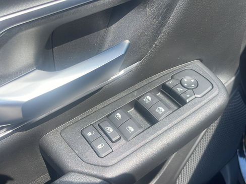 New 2026 RAM 1500 Big Horn AWD/4WD image 12
