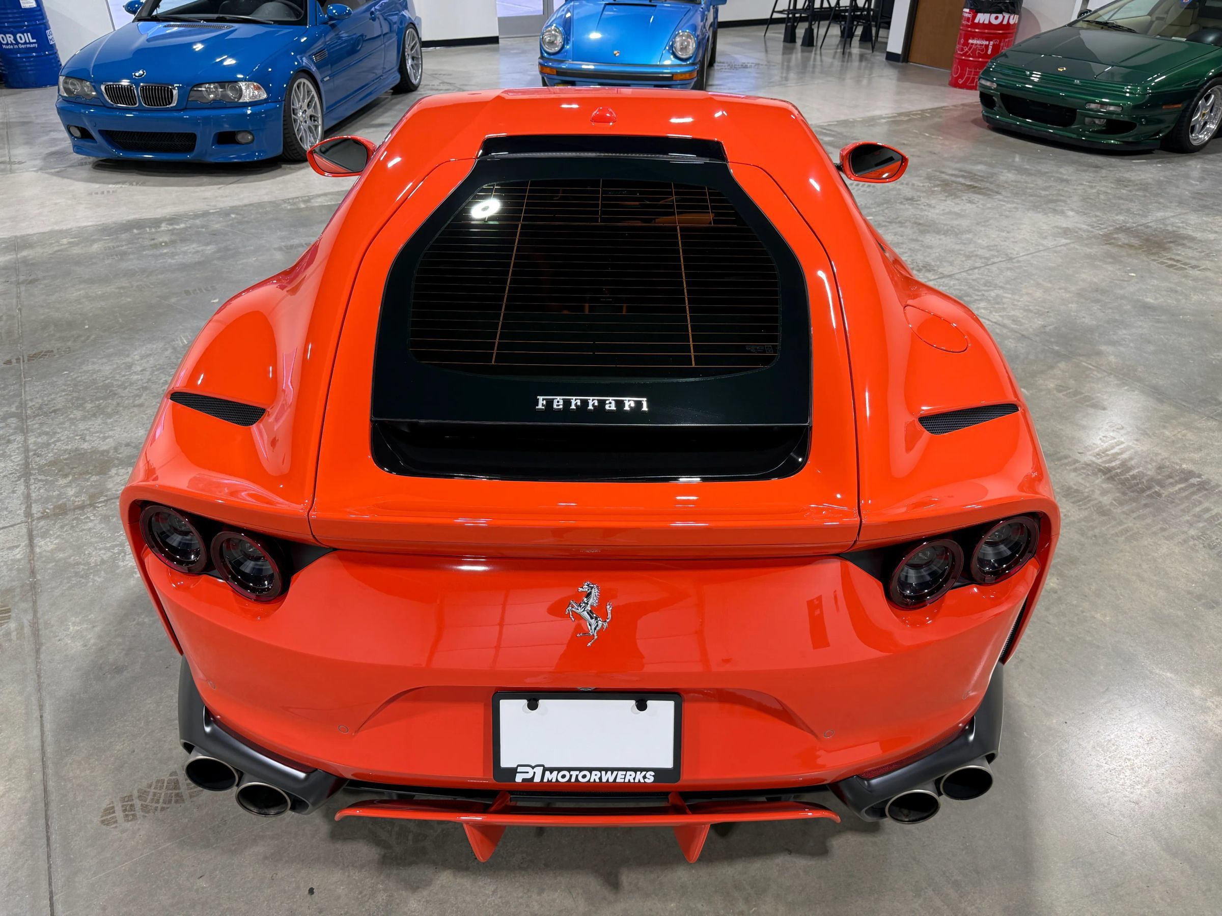 Used 2020 Ferrari 812 Superfast RWD image 32