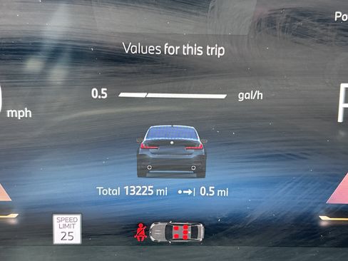 Certified 2025 BMW 330i Sedan RWD image 22