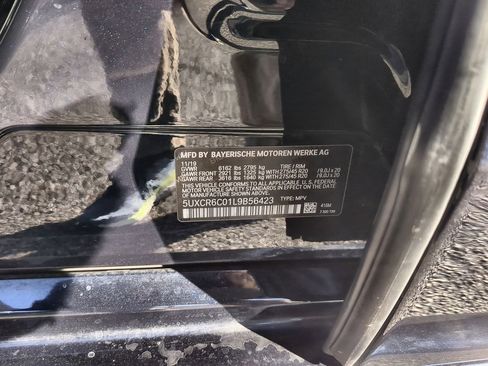 Used 2020 BMW X5 xDrive40i w/ M Sport Package image 34