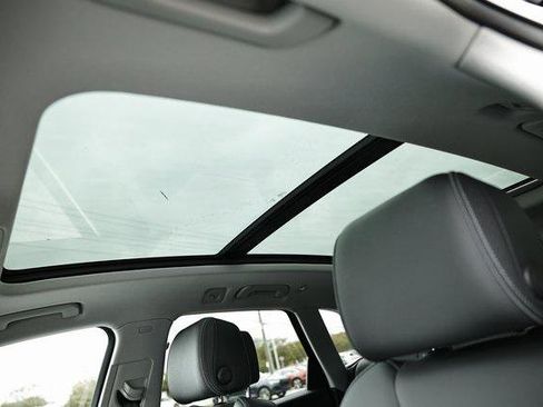 Certified 2024 Audi Q5 2.0T Premium w/ Convenience Package image 18