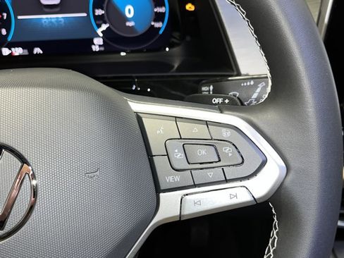 New 2026 Volkswagen Atlas Cross Sport SE image 21