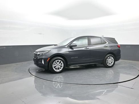 Used 2022 Chevrolet Equinox LT AWD/4WD image 4