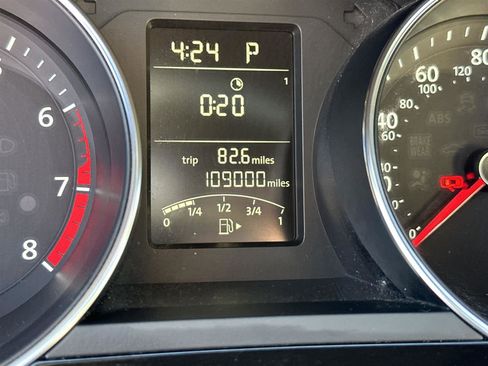 Used 2016 Volkswagen Jetta Sport image 19