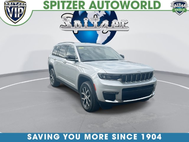 Used 2024 Jeep Grand Cherokee L Limited AWD/4WD image 3