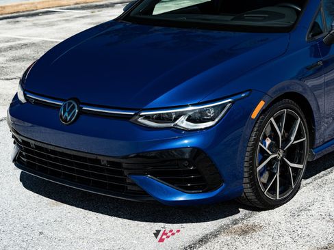 Used 2023 Volkswagen Golf R 2.0T Manual image 6