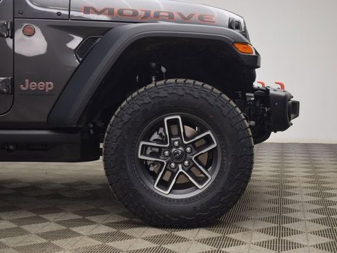 New 2026 Jeep Gladiator Mojave w/ Steel Bumper Group image 7