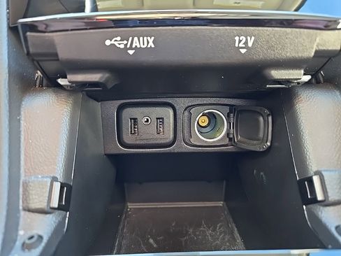 Used 2022 Buick Encore Preferred w/ Safety Package image 24