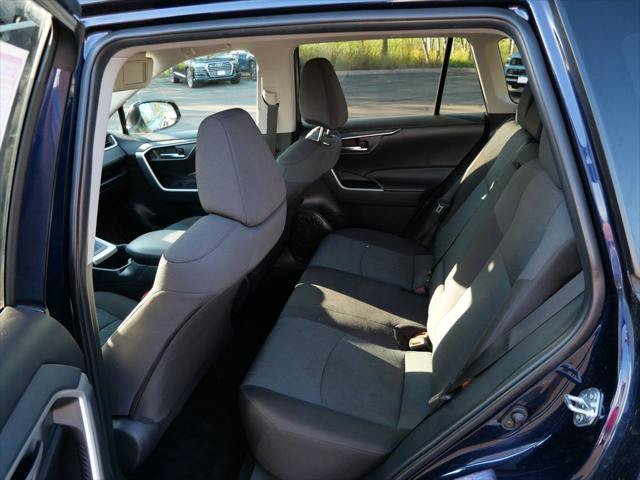 Certified 2025 Toyota RAV4 XLE AWD/4WD image 11