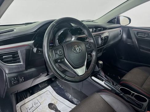 Used 2016 Toyota Corolla S Special Edition image 9