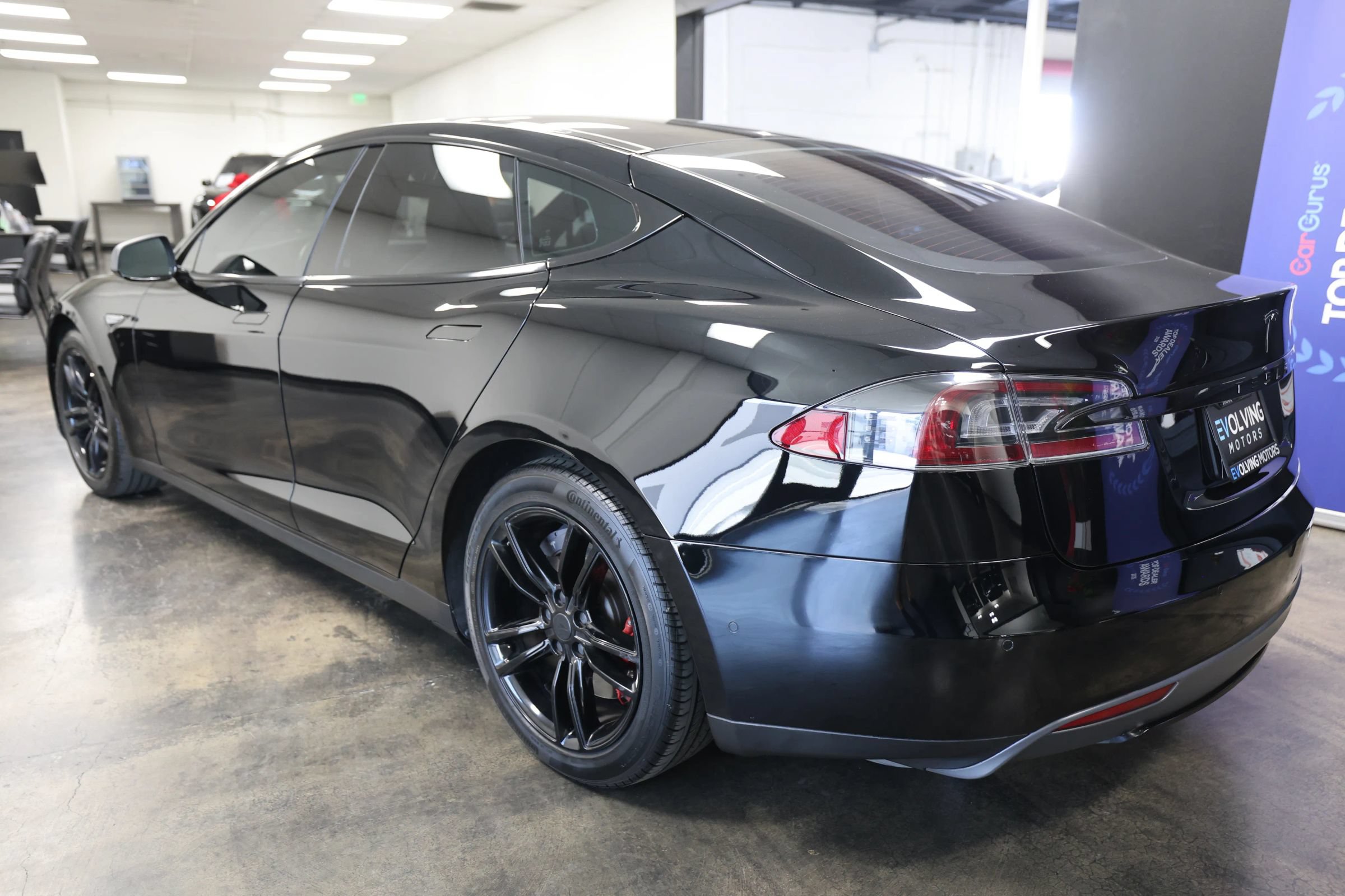 Used 2015 Tesla Model S 85 RWD image 10