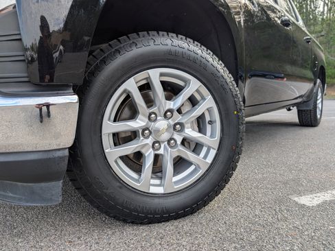 Used 2019 Chevrolet Silverado 1500 LT w/ All-Star Edition image 33