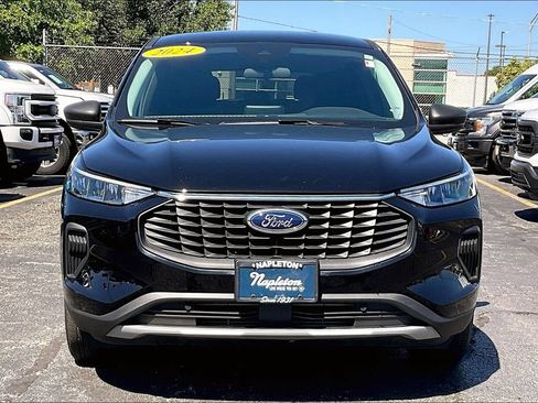 Certified 2024 Ford Escape Active AWD/4WD image 2