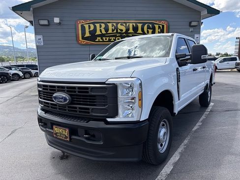 Used 2024 Ford F250 XL AWD/4WD image 2