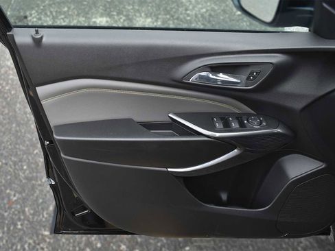 New 2026 Chevrolet Trax ACTIV w/ Sunroof Package image 25