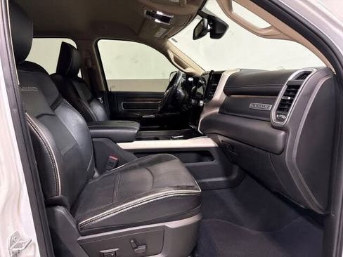 Used 2019 RAM 2500 Laramie AWD/4WD image 47