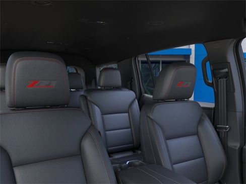 New 2026 Chevrolet Traverse Z71 w/ Driver Confidence Package image 24