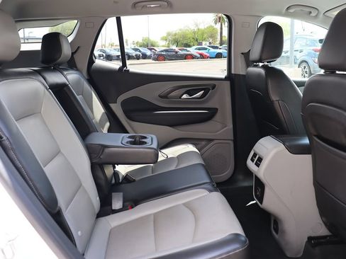 Used 2022 GMC Terrain SLT AWD/4WD image 28