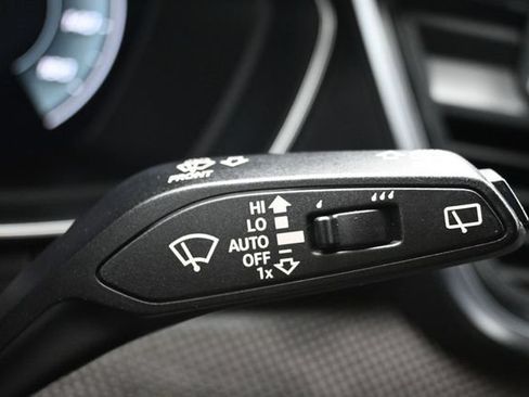Used 2022 Audi SQ5 Premium Plus AWD/4WD image 27