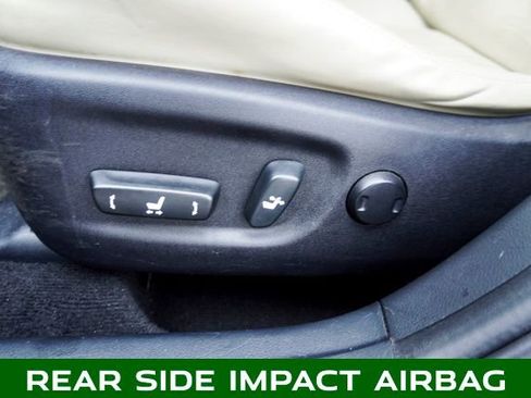 Used 2013 Lexus CT 200h image 15