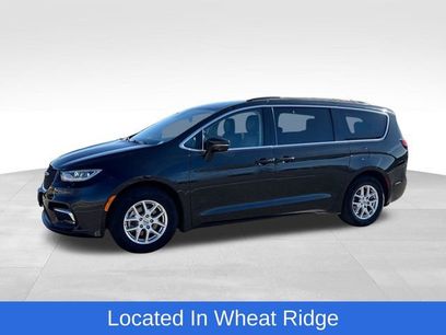 Used 2022 Chrysler Pacifica Touring-L
