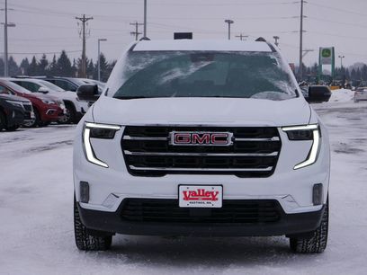 Used 2025 GMC Acadia Elevation w/ Elevation Premium Package