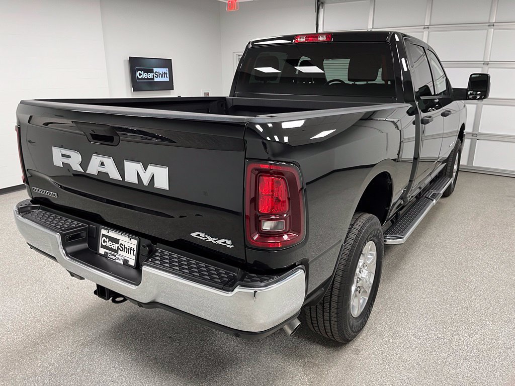 Used 2026 RAM 2500 Big Horn AWD/4WD image 10